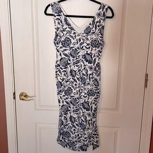 Jessica Simpson Maternity Dress